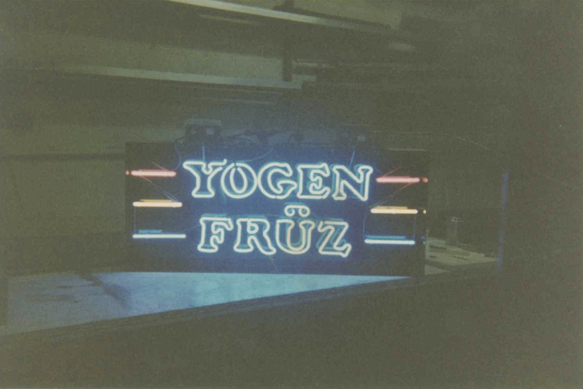 Yogen Fruz neon vintage sign